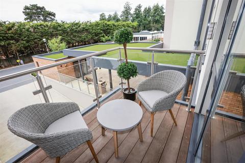 1 bedroom retirement property for sale, Helston Lane, Windsor