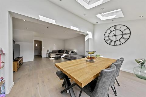 3 Sycamore Close, Feltham, TW13 7HP