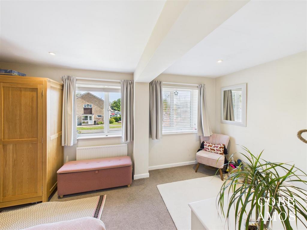 CAM02803 G0-PR0167-STILL026.jpg