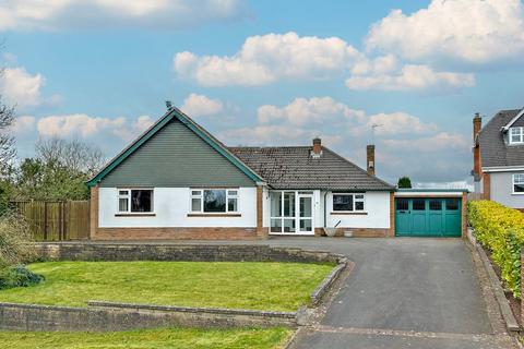 3 bedroom detached bungalow for sale, Bratch Lane, Wombourne, WV5