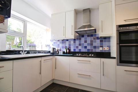 35 Barrow Close, Marlborough, SN8 2BD