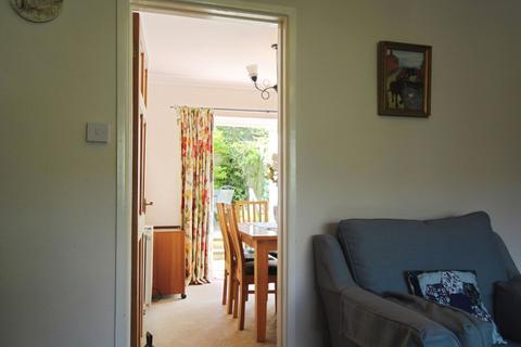 35 Barrow Close, Marlborough, SN8 2BD