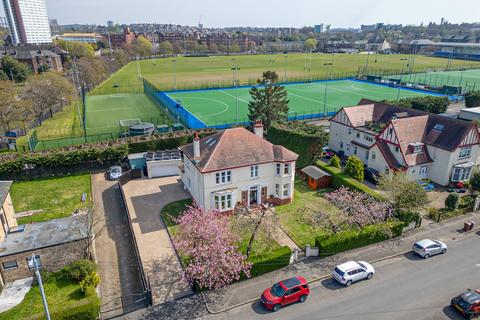9 Helensburgh Drive, Glasgow, G13 1RR