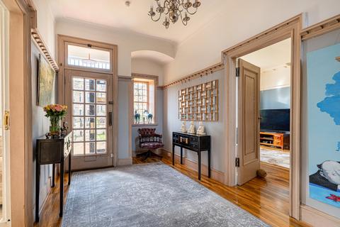 9 Helensburgh Drive, Glasgow, G13 1RR
