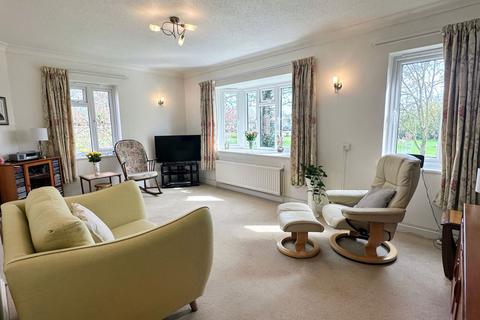 2 bedroom flat for sale, Wootton Brook Close, Northampton NN4