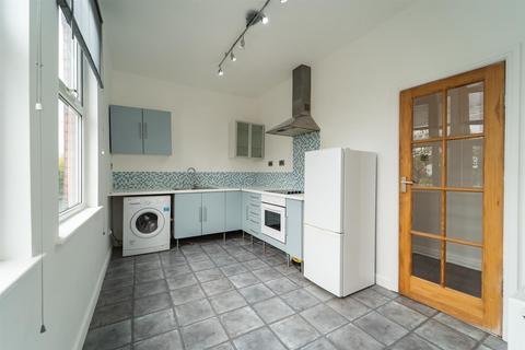 1 bedroom flat for sale, Wilbraham Road, Chorlton