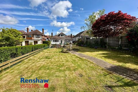 4 bedroom detached bungalow for sale, Kniveton Park, Ilkeston, Derbyshire
