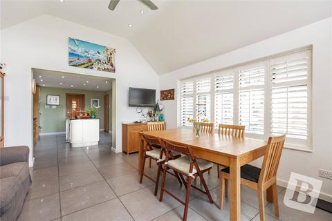 4 bedroom detached house for sale, Dunmow Road, Fyfield, Ongar, Essex, CM5
