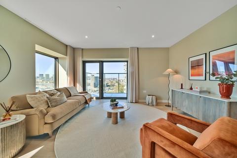 1 bedroom flat for sale, Riverscape Walk London E16