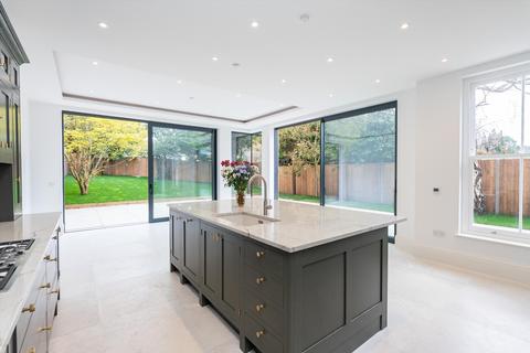 4 bedroom semi-detached house for sale, Heath Ridge Green, Cobham, Surrey, KT11