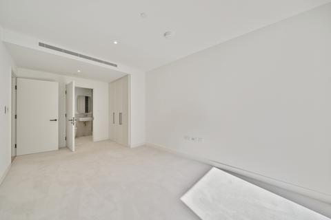 3 bedroom flat for sale, Riverscape Walk London E16