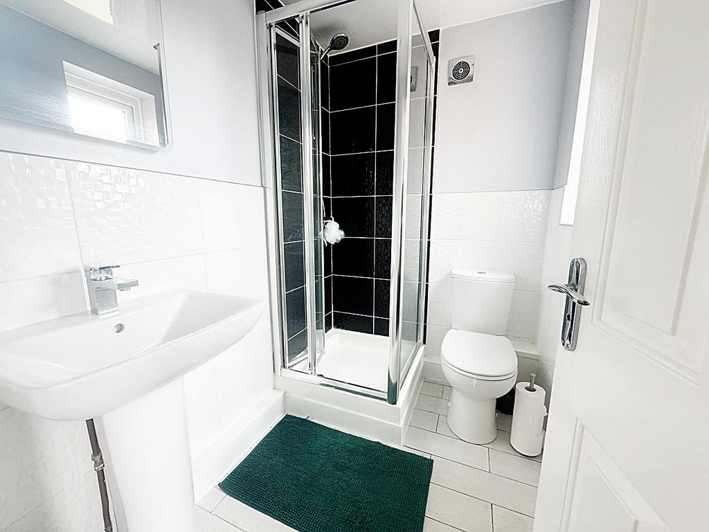 Ensuite