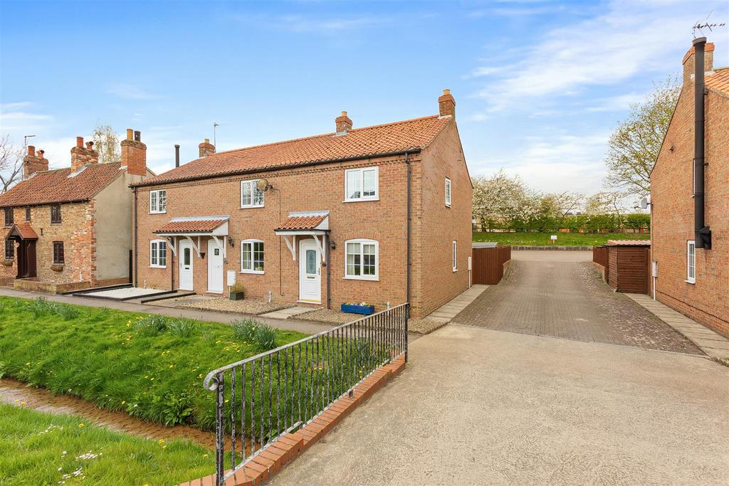 8 High St, Rillington-16[1].jpg