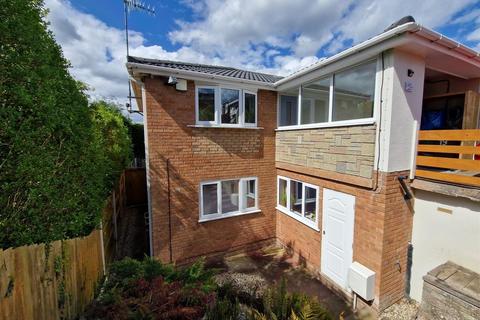 Lutley Drive, Stourbridge, DY9 0YQ