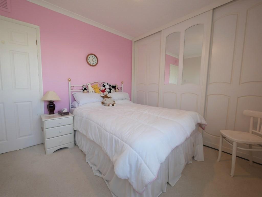 Bedroom2 2