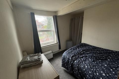 1 bedroom barn conversion to rent, Rochdale Road, Middleton M24