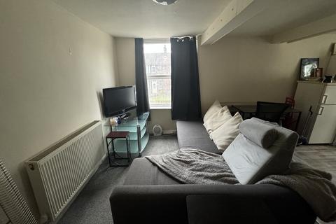 1 bedroom barn conversion to rent, Rochdale Road, Middleton M24