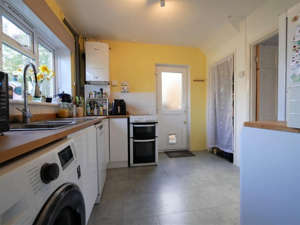 Kitchen2