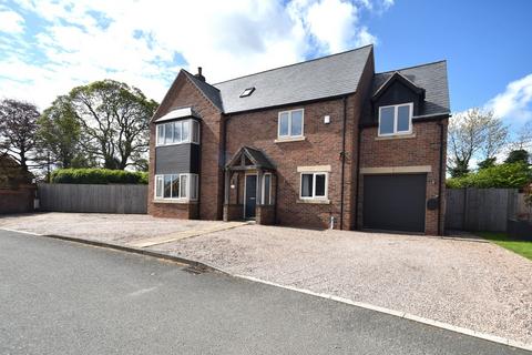 5 bedroom detached house for sale, Oak Tree Way, Whitchurch