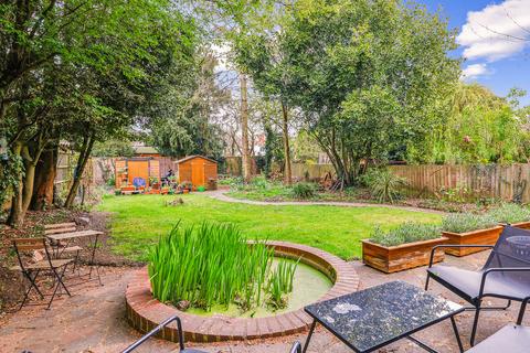 1 bedroom apartment for sale, The Avenue, Surbiton KT5