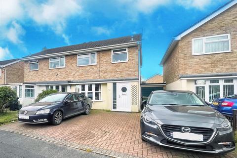 9 Vicarage Close, Weston-super-mare, BS22 7PA