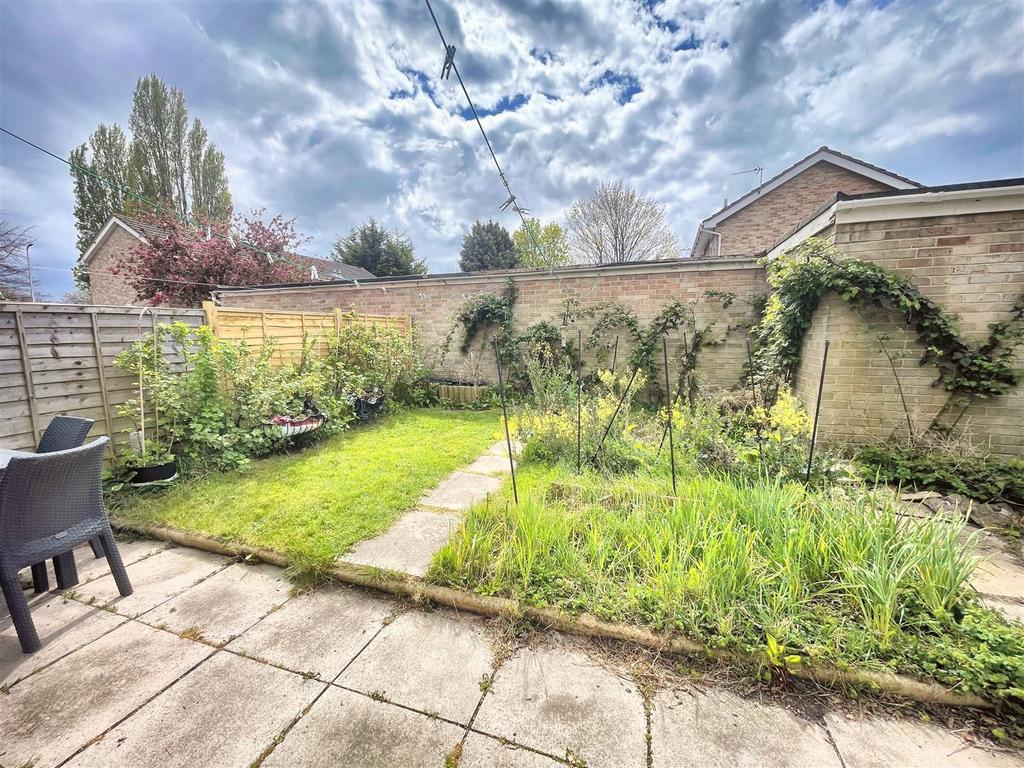Garden1.jpg