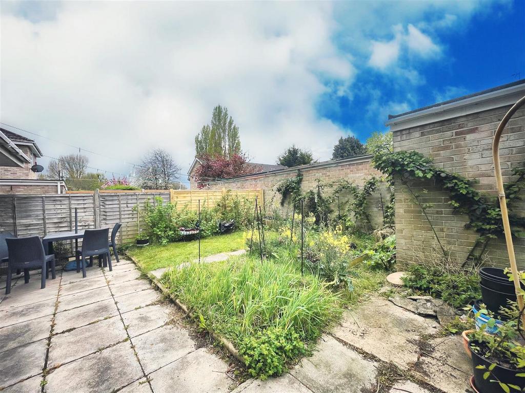 Rear garden.jpg