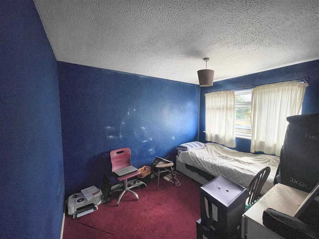 Bedroom 2.jpg