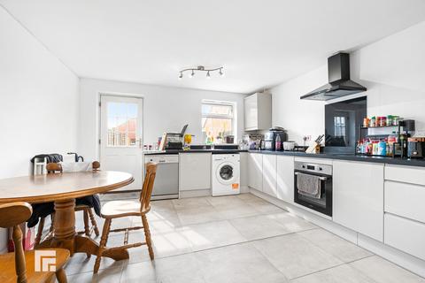 4 bedroom townhouse for sale, Doe Close, Penylan