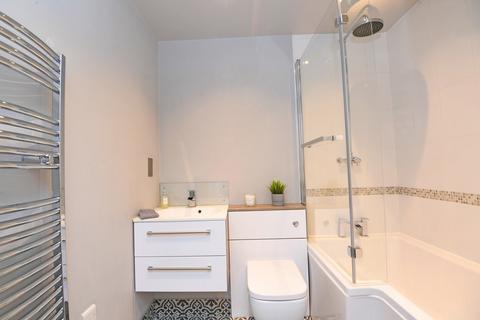 2 bedroom ground floor flat for sale, Wath House, Grove Park View, Harrogate
