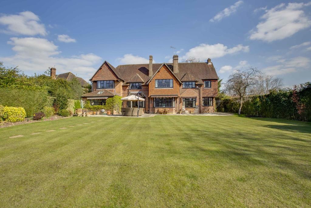 Hatley House, Burtons Way, HP8 4 BW (LOW RES)-14