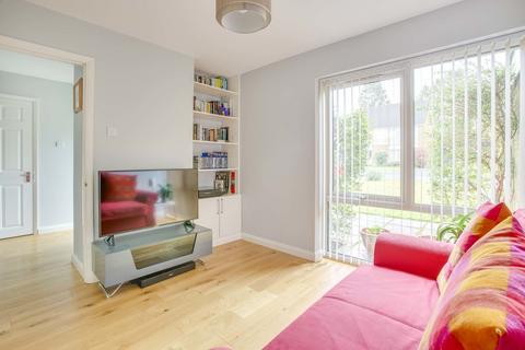 11 Linfields, Amersham, HP7 9QH
