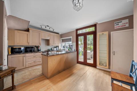 5 Bute Road, Wallington, SM6 8BZ