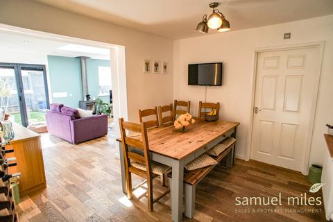 17 Evening Star, Royal Wootton Bassett, Swindon, SN4 8FR