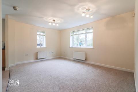 8 Birchfield Close, Tamworth, B77 1GY
