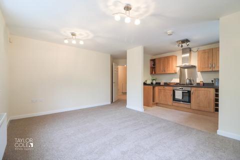 8 Birchfield Close, Tamworth, B77 1GY