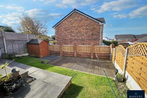3 Greenfields, Heckmondwike, WF16 9HG