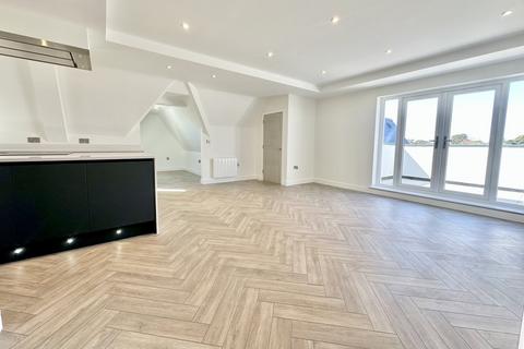 3 bedroom apartment for sale, Durley Road South, Bournemouth, BH2
