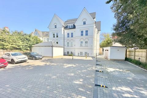 3 bedroom apartment for sale, Durley Road South, Bournemouth, BH2