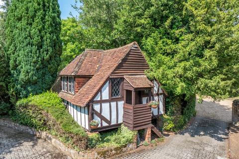 undefined, Ponds Lane, Shere, Guildford