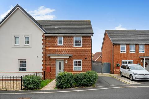 12 Asquith Avenue, Melksham, SN12 7GY