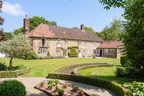 undefined, Winterbourne Monkton, Swindon, Wiltshire, SN4