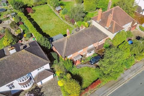 5 bedroom detached house for sale, Manor Road, Cheam, SM2