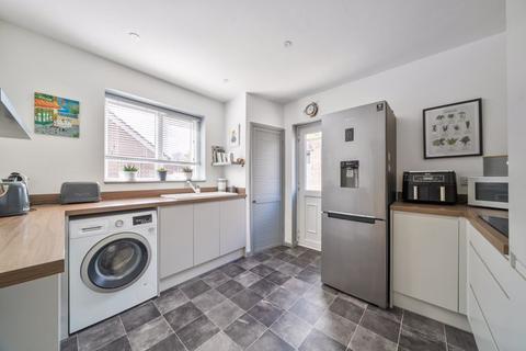 2 bedroom semi-detached house for sale, Hopgarden Road, Tonbridge, TN10 4QS