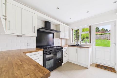 2 bedroom bungalow for sale, Norton Close, Penn, Wolverhampton WV4