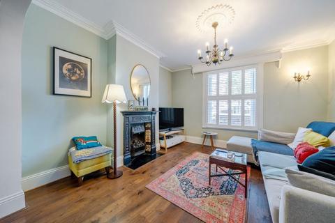 10 Southend Crescent, London, SE9 2SB