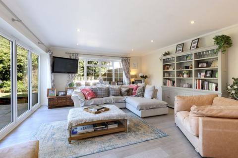 4 bedroom detached house for sale, Woodland Glade, Farnham Common