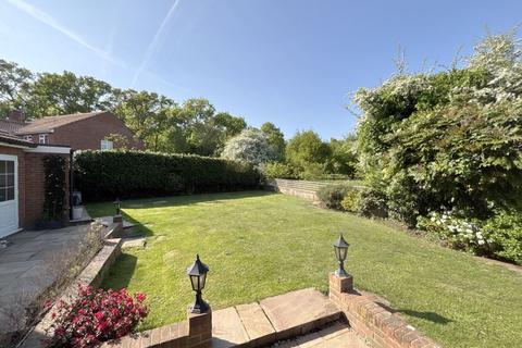 4 bedroom detached house for sale, Woodland Glade, Farnham Common