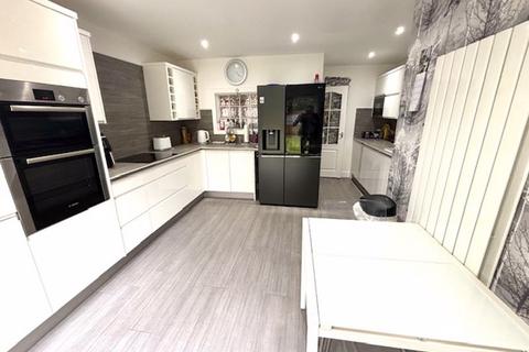 3 bedroom terraced house for sale, Curbar Road, Great Barr, Birmingham B42 2AU