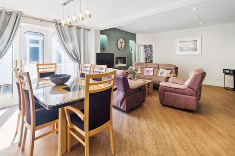 undefined, High Street, Burntwood, WS7 3XH
